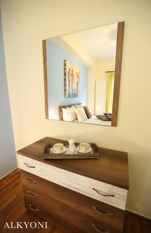Melma Properties- Alkyoni Apartment By The Sea In El Pireo Exterior foto